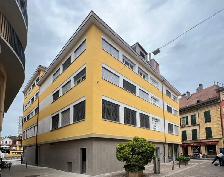 Ideally located building in the city centre of Yverdon, close to all shops.