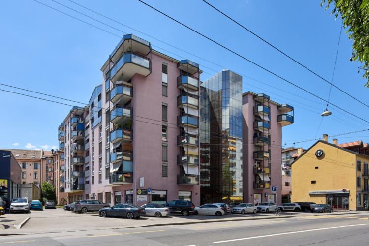 Indoor parking space in the center of Vevey