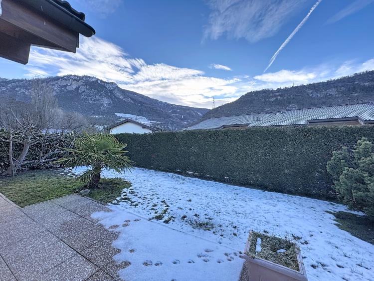 Spacious villa with sauna