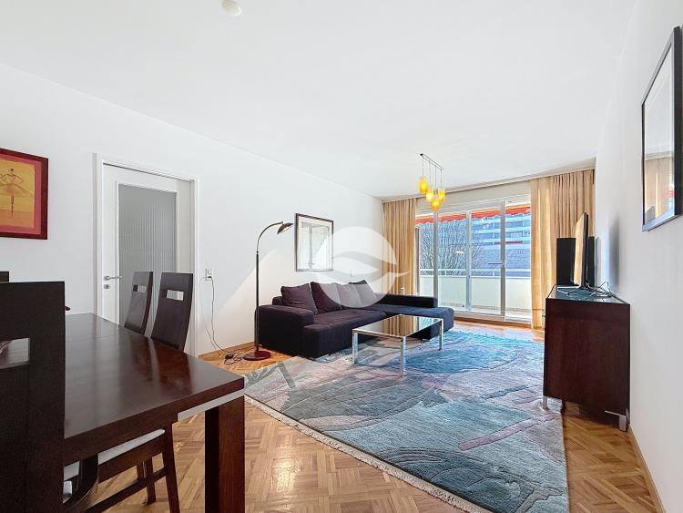 Semi-furnished or furnished 3-bedroom apartment