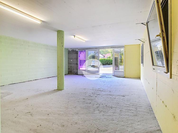 Business warehouse with storage