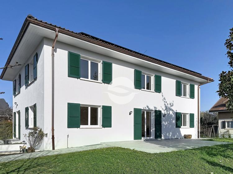 Beautiful renovated 6.5 room villa