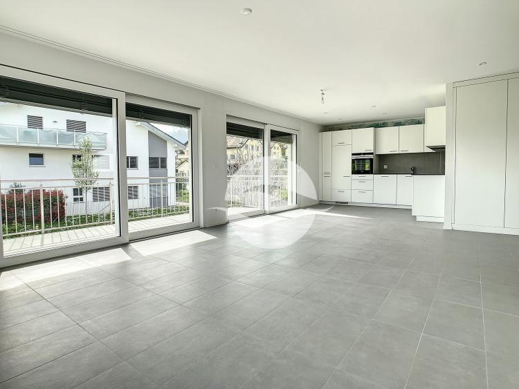 3.5 room apartment with balcony - 1st floor