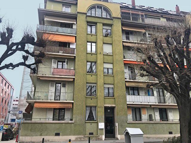 2.5 room apartment on the upper ground floor with balcony. Approximately 41m2.