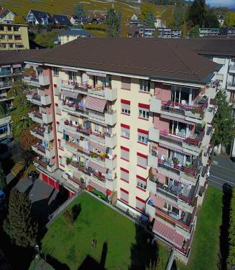Refreshed 2-room apartment on the 2nd floor