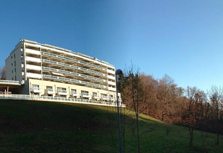 3.5 room apartment on the 4th floor in a beautiful building!