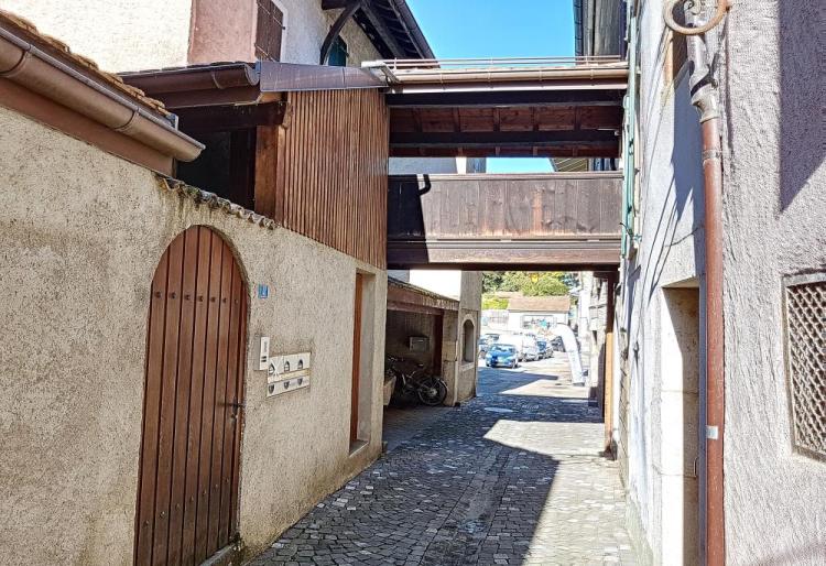 Charming 3-room triplex apartment on the 2nd floor