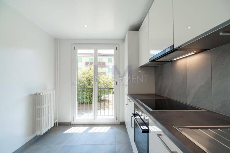 Avenue Petit-Senn – 3 rooms of approximately 44 m² on the ground floor 