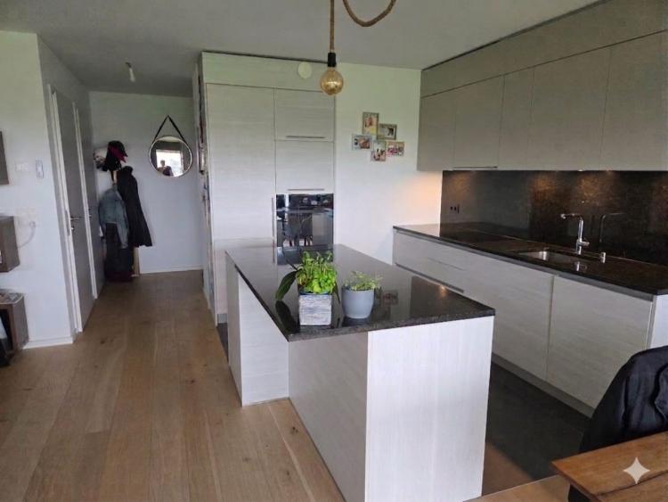 Charming 3.5-room apartment in a lively neighborhood