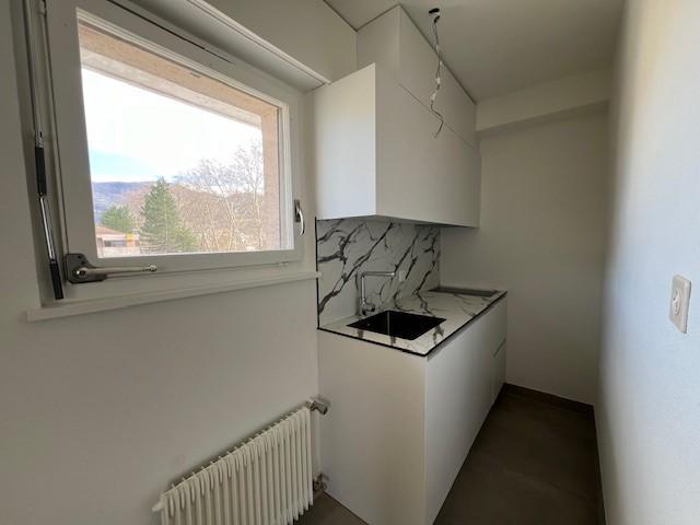 For rent in Sion, pretty studio completely renovated