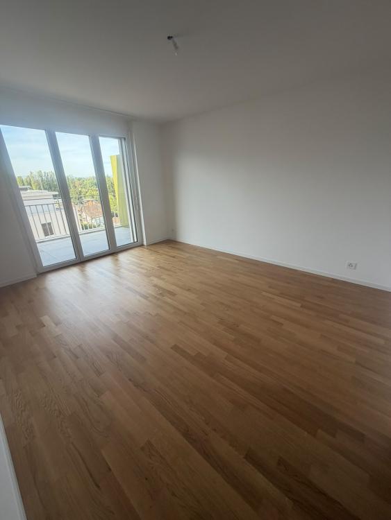 Beautiful 4-room apartment on the 3rd floor