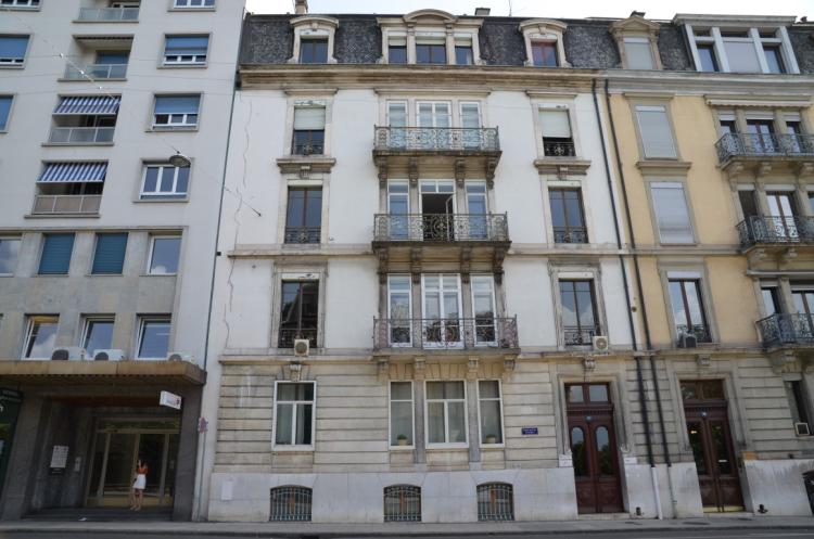 Magnificent 6.5-room apartment, approximately 152 m2, on the 4th floor