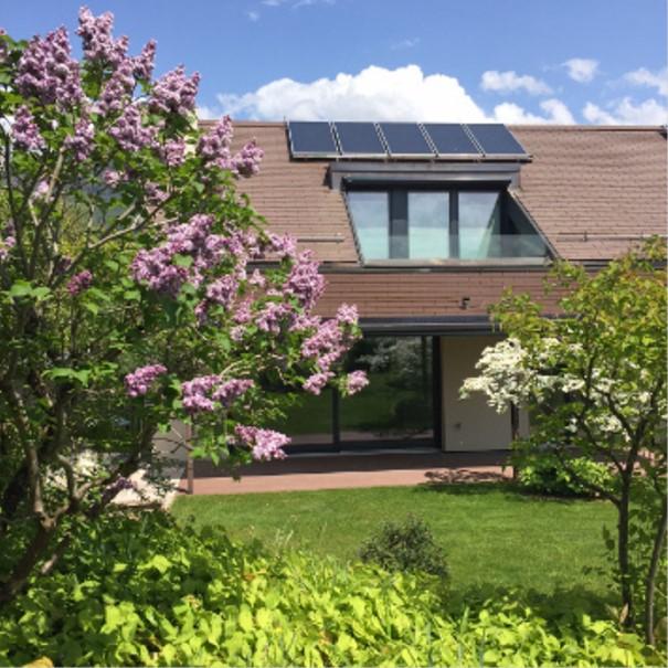 Semi-detached villa with 6 rooms