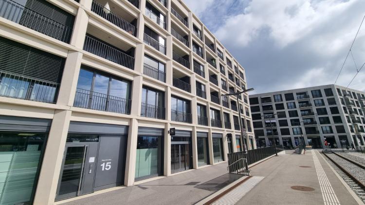Beautiful 2.5-room apartment on the 4th floor available for rent from November 1st, 2026