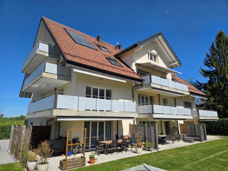 Beautiful 4.5 room apartment in Froideville