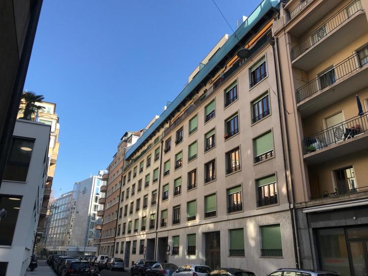 3-room apartment on the 4th floor.