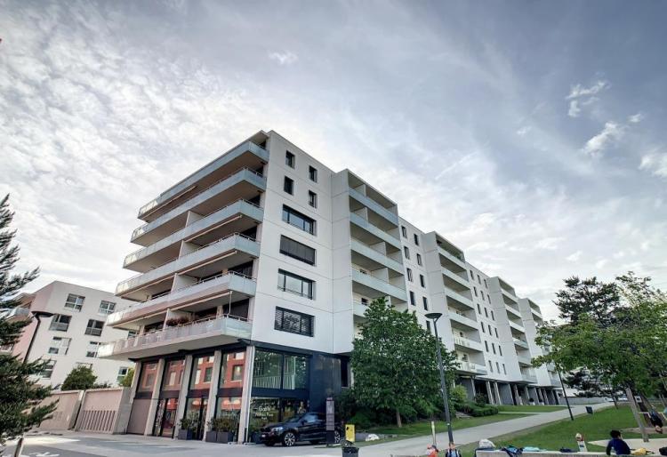 Magnificent luxury apartment on the 6th floor