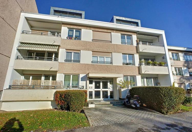 3-room attic apartment on the 3rd floor
