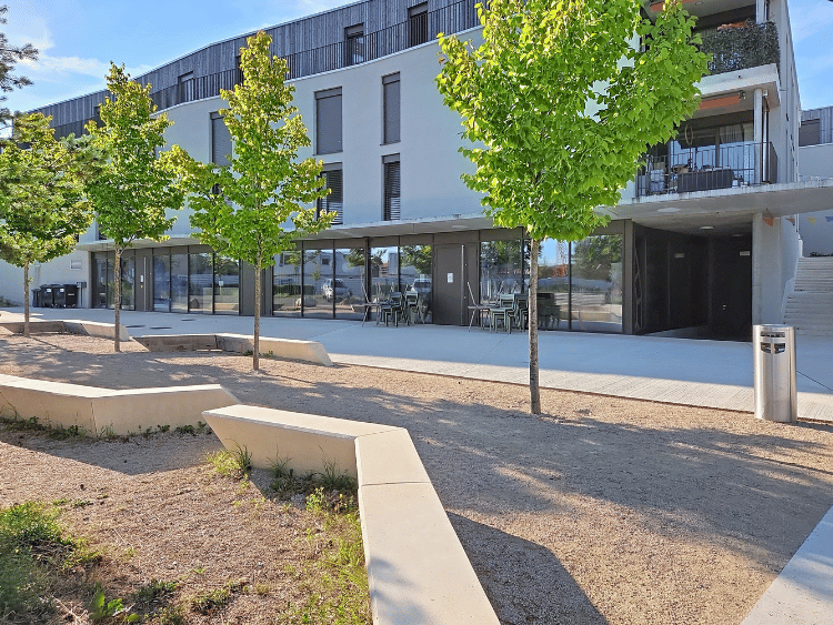 Attractive commercial space on the ground floor