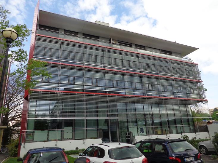 Offices of approx. 147m2 on the 1st floor located chemin du Curé-Desclouds 2 in Thônex