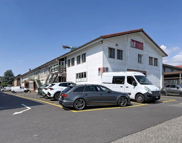 Commercial premises of approximately 137m2