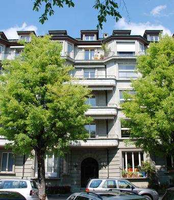Rare find in Lausanne: bright 3.5 room apartment