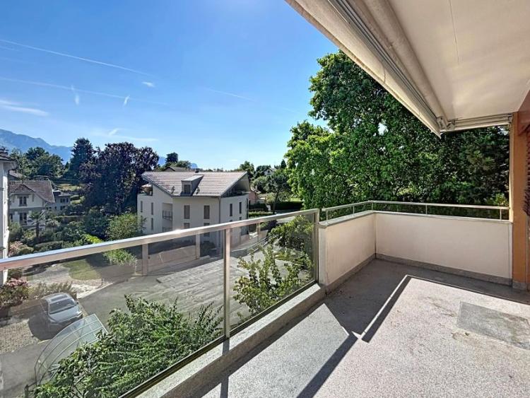 Beautiful 3.5 room apartment, partially renovated