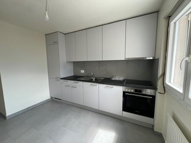 Beautifully renovated 3.5 room apartment.