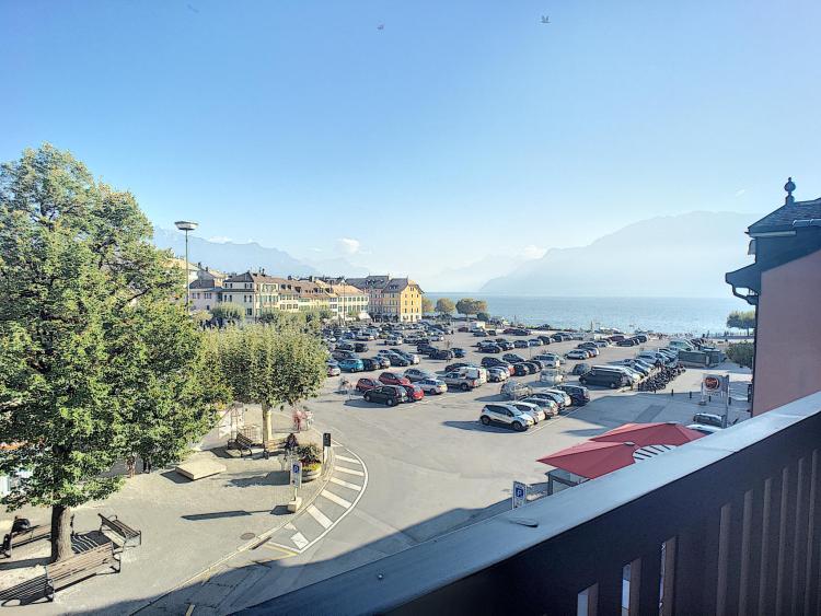 Exceptional apartment in the heart of Vevey with view of Lake Geneva and private garden