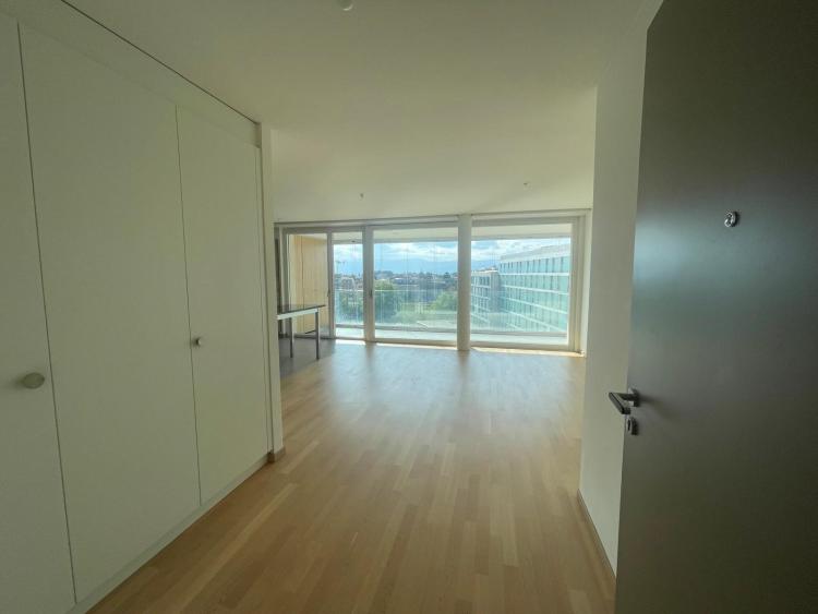 Beautiful 2 room apartment on the 5th floor