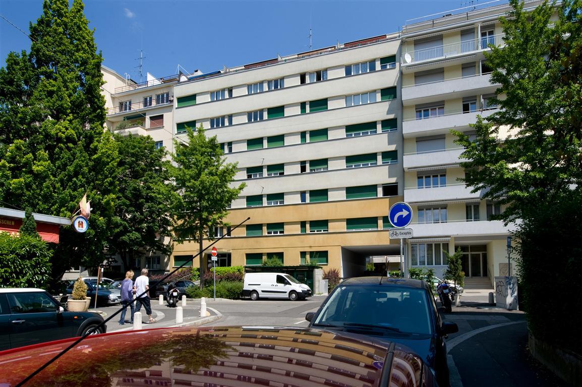 edee7_700150_000000_01.JPG