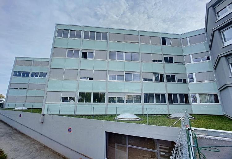 3-room apartment on the 4th floor