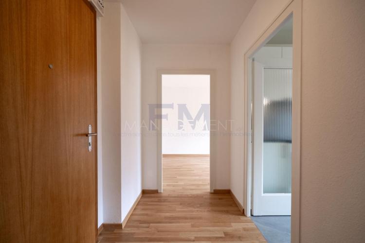 Meyrin Village – Rue Virginio-Malnati – Renovated apartment – 3 rooms – approx. 41 m² with balcony